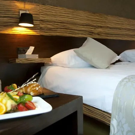 Hotel Gold Club & Casino