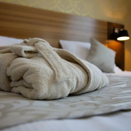 Gold Club & Casino 3* Ajdovščina