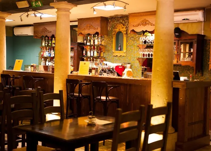 Hotel Gold Club & Casino