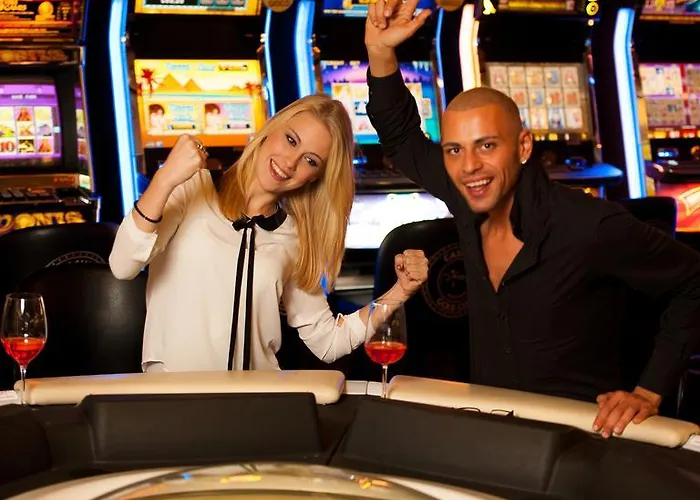 Gold Club & Casino 3* Ajdovščina