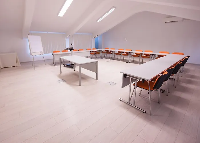 Hotel Gold Club & Casino 3*