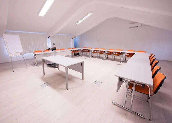 Gold Club & Casino 3* Ajdovščina